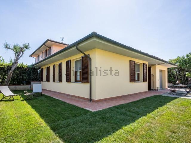 Casa in vendita a Zona Commerciale Valtriano, Fauglia