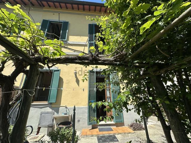 Casa in vendita a Chiusi Città, Toscana