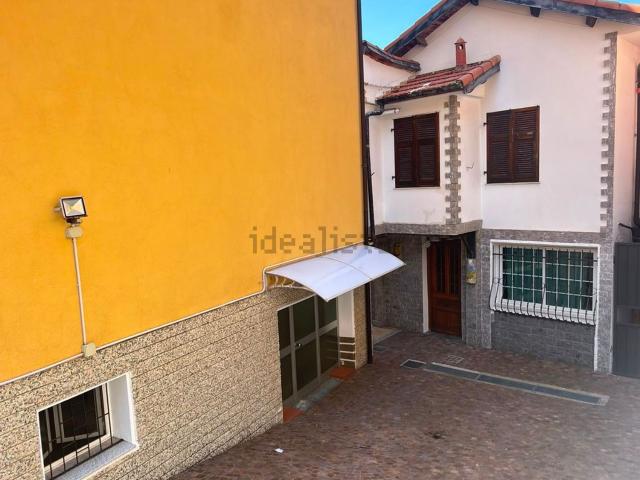 Casa in vendita a Oliveto, Imperia