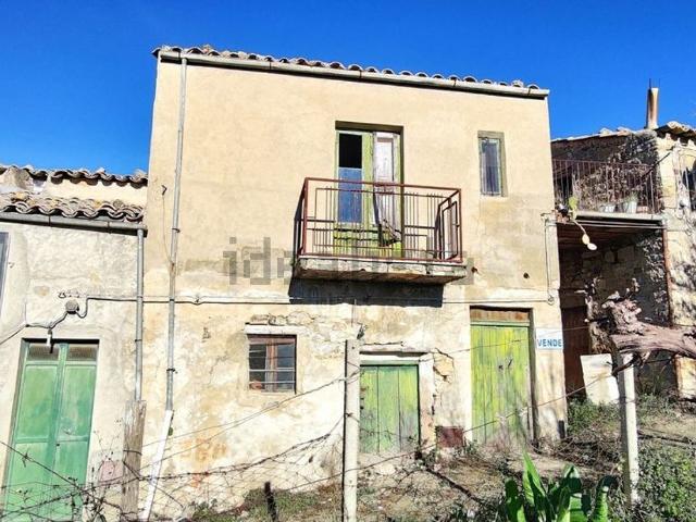 Casa in vendita a Bompietro, Sicilia