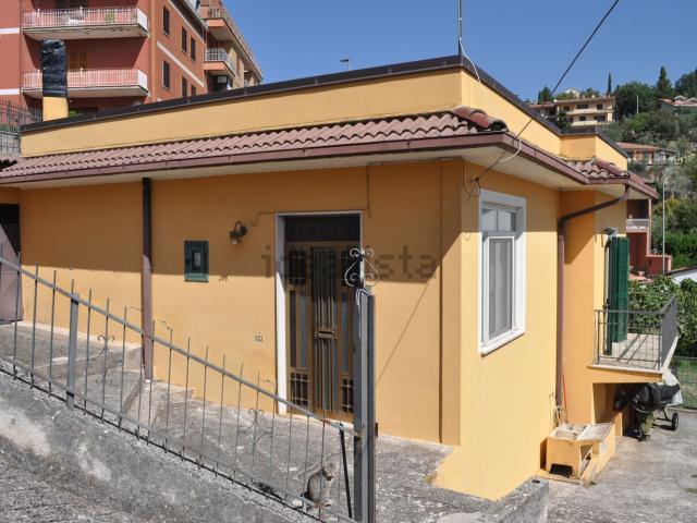 Casa in vendita a Alatri, Frosinone