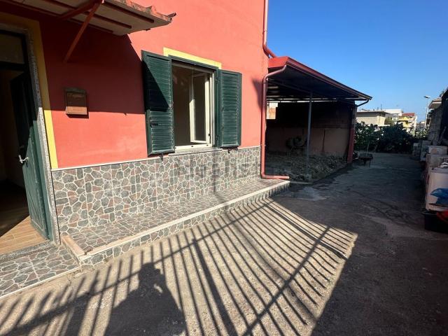 Casa in vendita a Calabria, Crotone