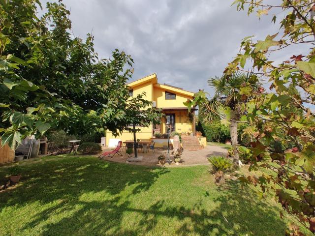 Casa in vendita a Crespina Lorenzana, Fauglia