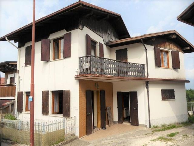 Casa in vendita a Tambre D'alpago, Veneto