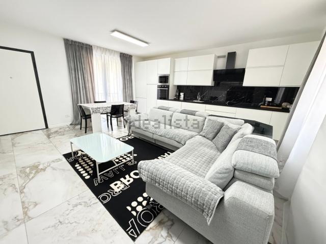 Casa in vendita a Mariano Comense, Lombardia