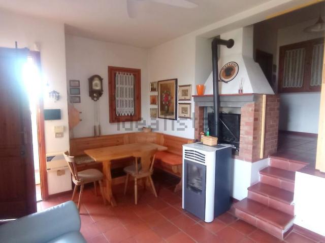 Casa in vendita a Lamporecchio, Toscana