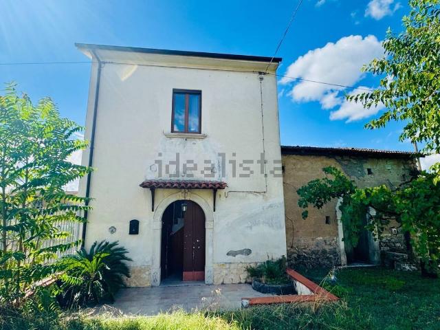 Casa in vendita a Pianopantano, Mirabella Eclano