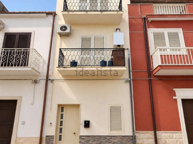 Casa in vendita a Acate, Ragusa