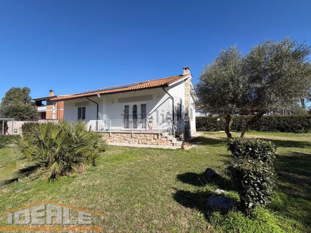 Casa in vendita a Colle Romito, Roma Capitale