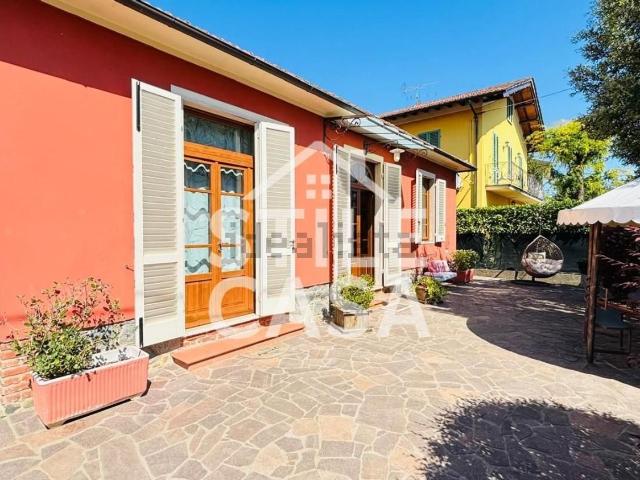 Casa in vendita a Uzzano E Castello, Toscana