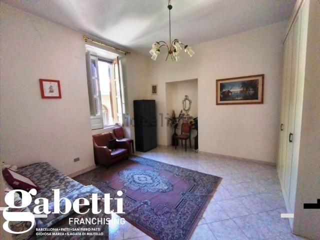 Casa in vendita a San Piero Patti, Sicilia