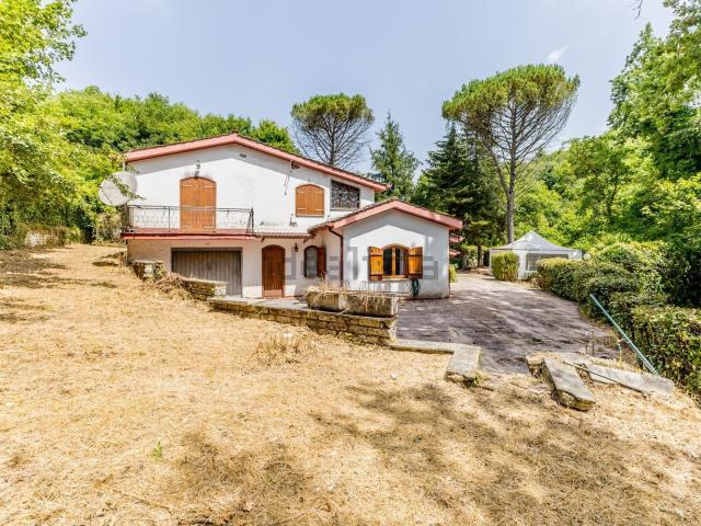 Casa in vendita a Norma, Latina