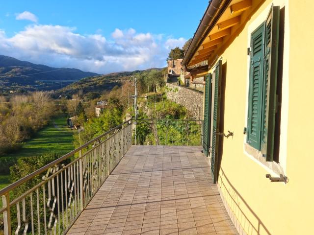 Casa in vendita a Pontremoli, Toscana