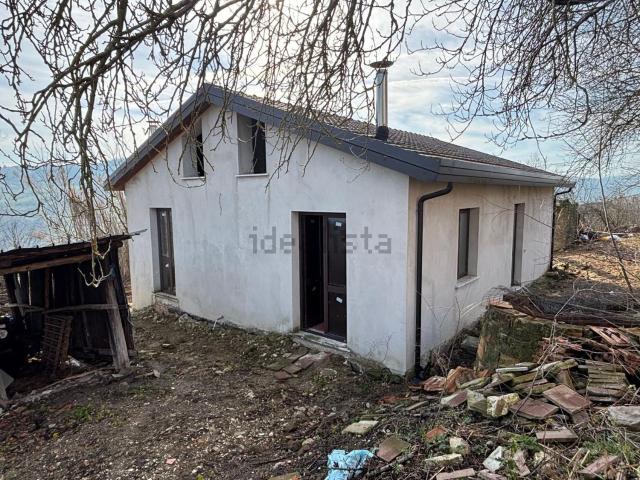 Casa in vendita a Pesco Sannita, Campania