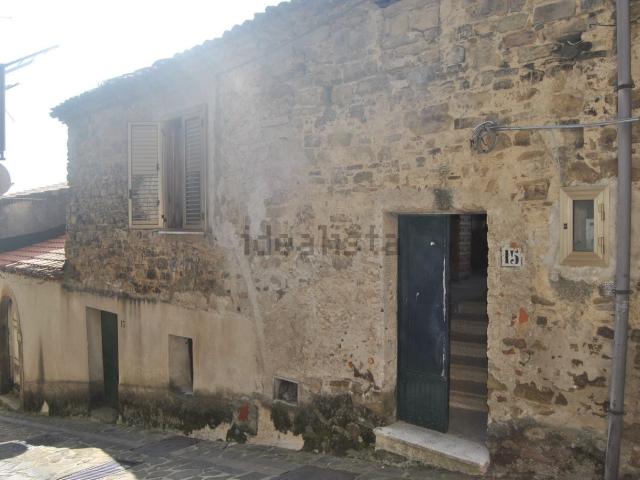 Casa in vendita a Lustra, Campania