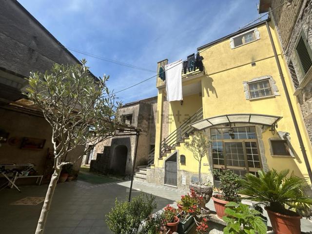 Casa in vendita a Le Pastenelle, Cervaro