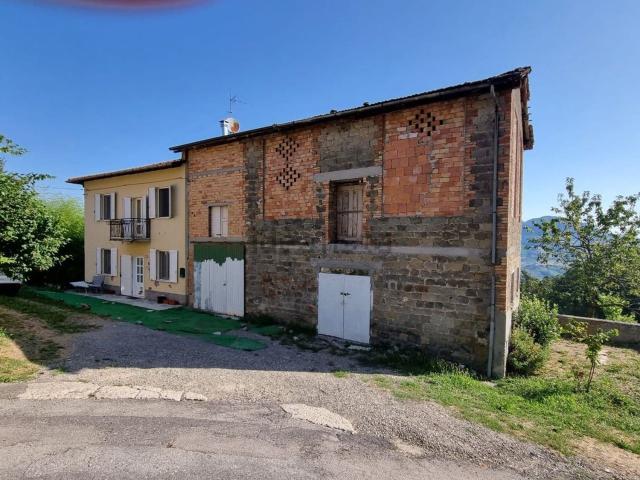 Casa in vendita a Appennino Reggiano, Re