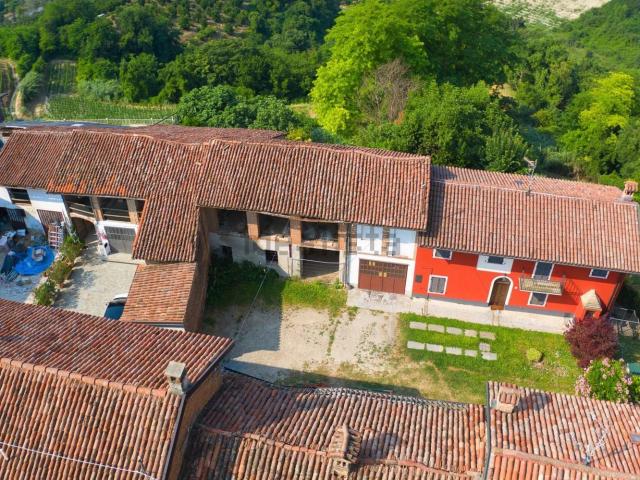 Casa in vendita a Villa, Monticello d'Alba