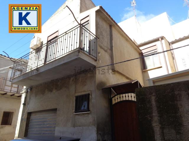 Casa in vendita a San Cataldo, Sicilia