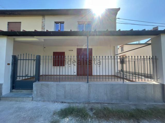 Casa in vendita a San Colombano, Scandicci