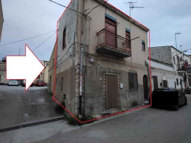 Casa in vendita a Agrigento, Sicilia