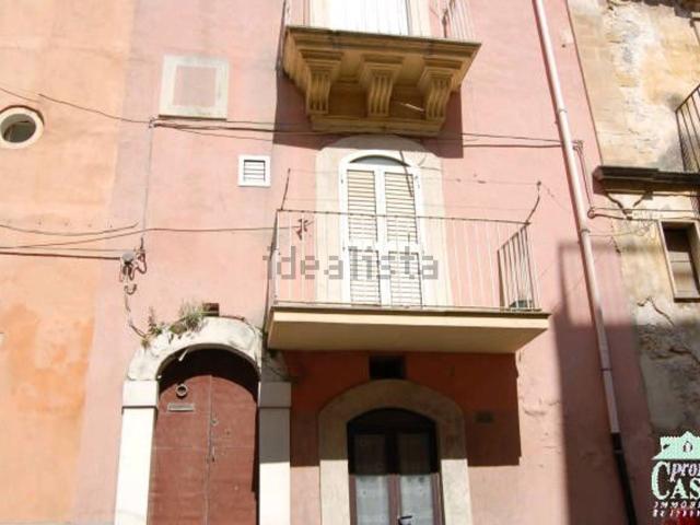 Casa in vendita a Ragusa Ibla, Ragusa
