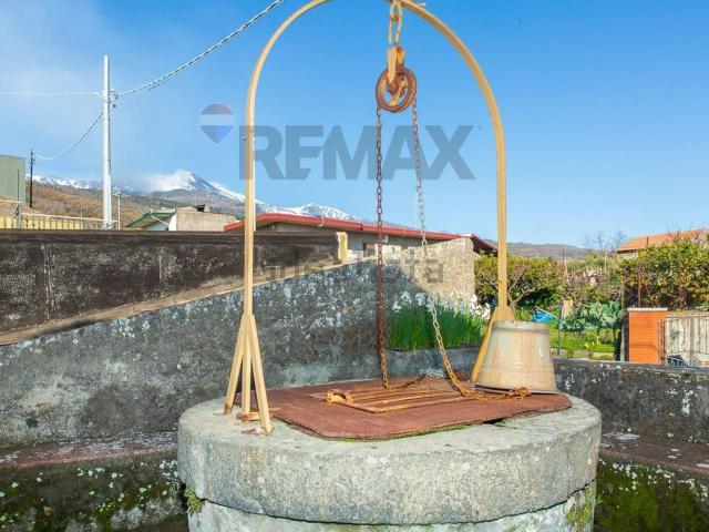 Casa in vendita a Sarro, Zafferana Etnea