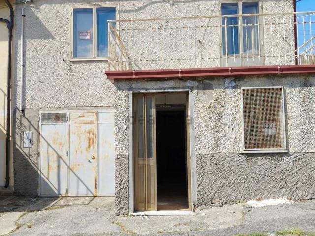 Casa in vendita a Calabria, Crotone