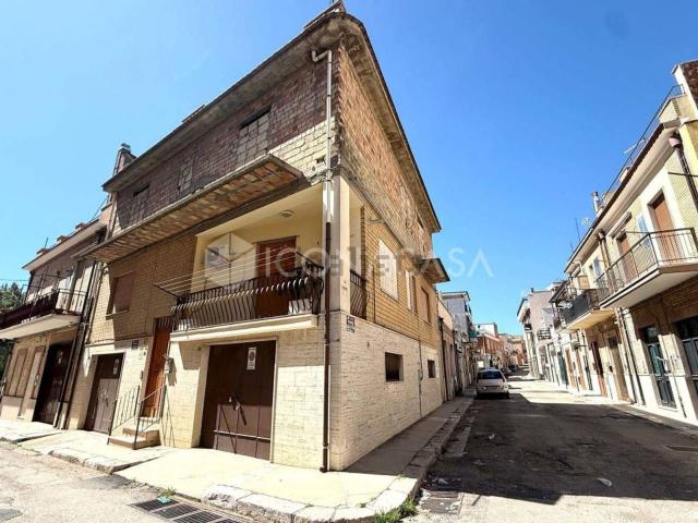 Casa in vendita a Puglia, Foggia