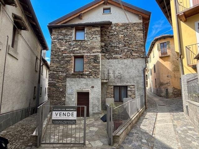 Casa in vendita a Viggiona, Trarego Viggiona