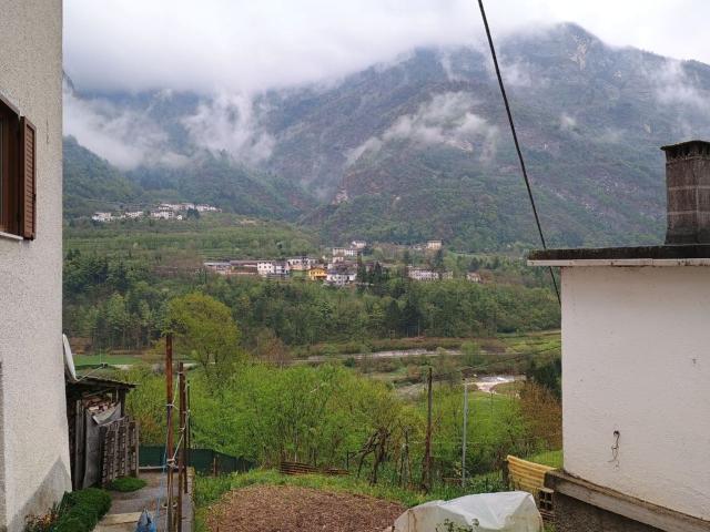 Casa in vendita a Valdastico, Veneto