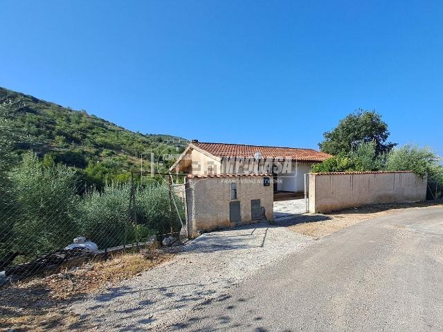 Casa in vendita a Sonnino, Lazio
