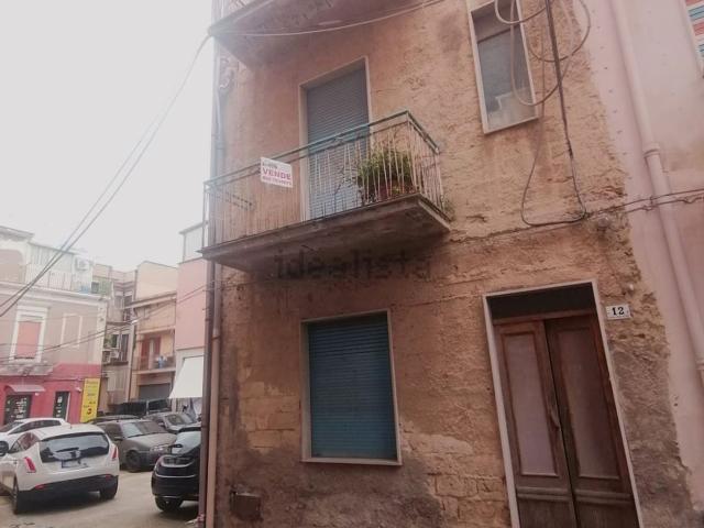 Casa in vendita a Carlentini, Sicilia