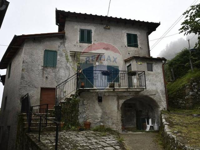 Casa in vendita a Unione dei comuni Media Valle del Serchio, Benabbio
