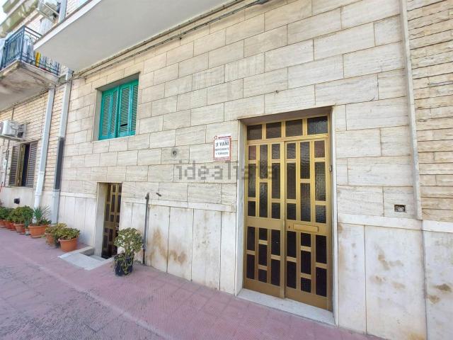 Casa in vendita a Puglia, Bari