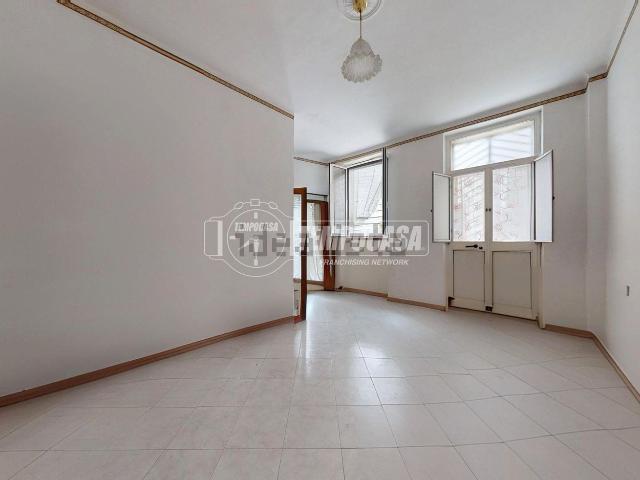 Casa in vendita a Puglia, Bari