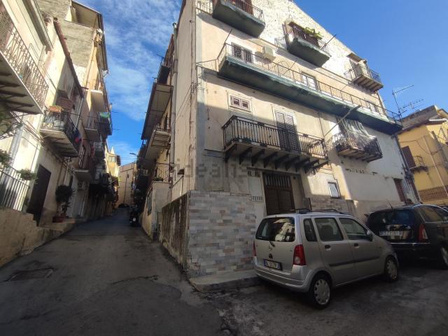 Casa in vendita a Montelepre, Sicilia