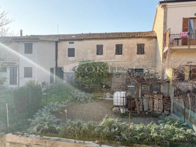 Casa in vendita a Marche, Pesaro E Urbino