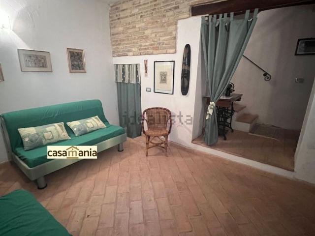 Casa in vendita a Quartiere Mercatale, Marche