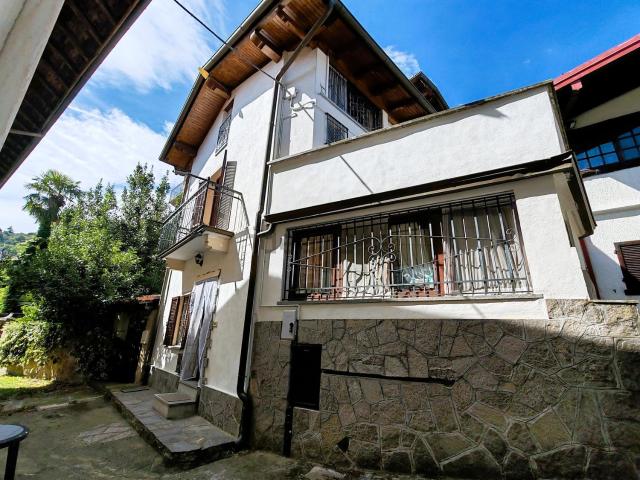 Casa in vendita a Magognino, Stresa