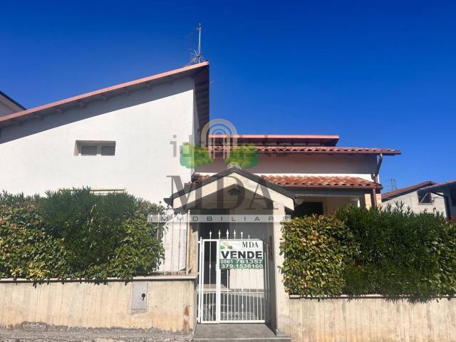 Casa in vendita a Flaio, Torano Nuovo