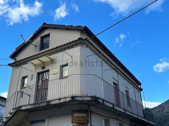 Casa in vendita a Calabria, Reggio Calabria