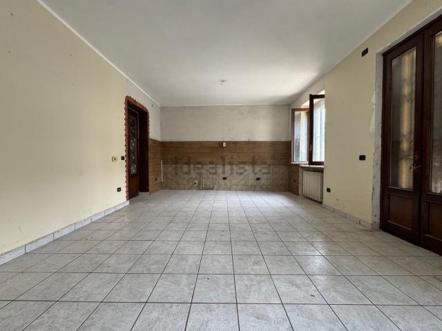 Casa in vendita a Chignolo Po, Lombardia