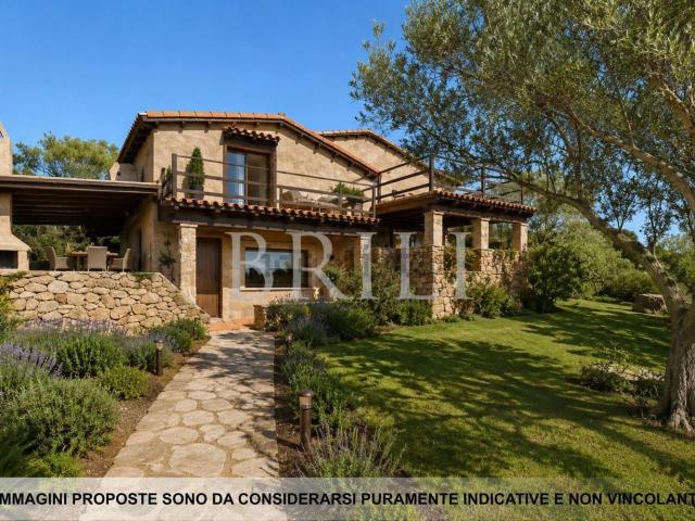 Casa in vendita a San Pantaleo, Sardigna/Sardegna