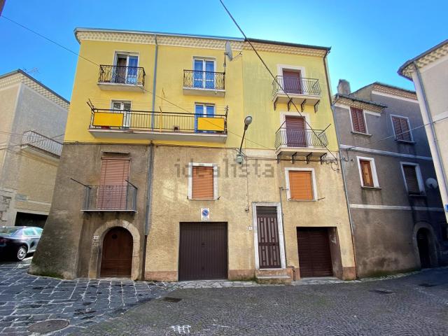 Casa in vendita a Bagnoli Irpino, Campania