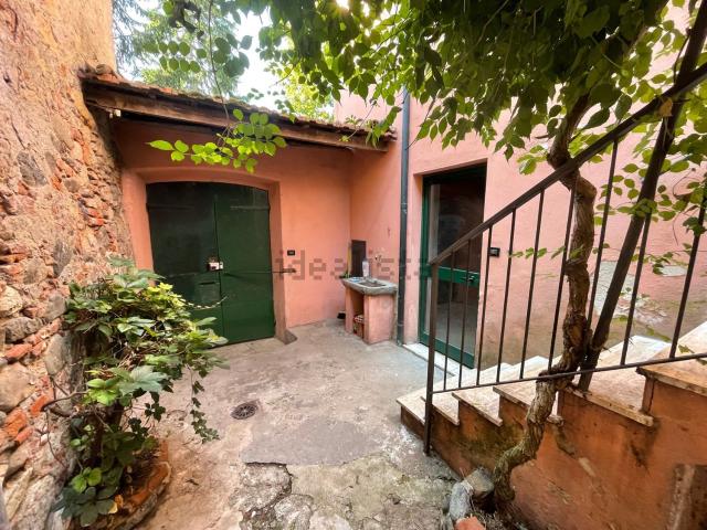Casa in vendita a Piemonte, Alessandria