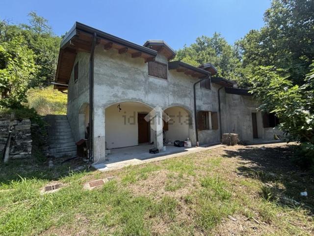 Casa in vendita a Piemonte, Alessandria