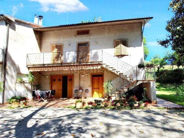 Casa in vendita a Marche, Macerata