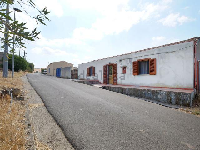 Casa in vendita a Teulada, Sardigna/Sardegna
