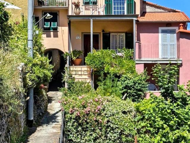 Casa in vendita a San Benedetto, Riccò Del Golfo